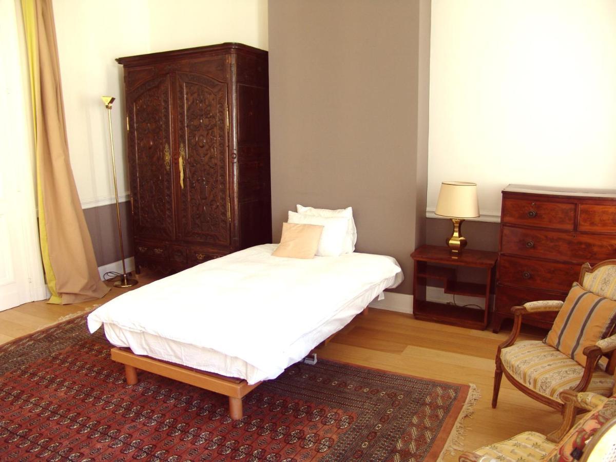 Louise Chatelain Suites Brussels Exterior photo