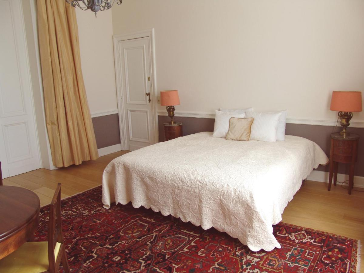 Louise Chatelain Suites Brussels Exterior photo